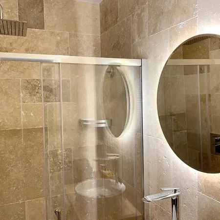 Old Town Haven أنتيب