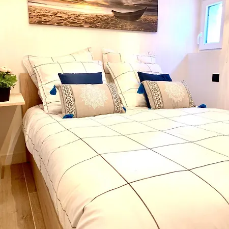 Old Town Haven أنتيب