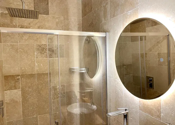 Old Town Haven Antibes