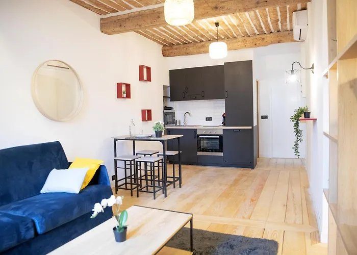 Old Town Haven Apartman *